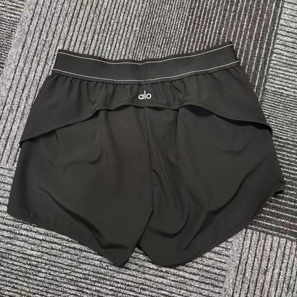💝Black Alo Yoga Match Point Shorts💝 - Picture 1 of 5